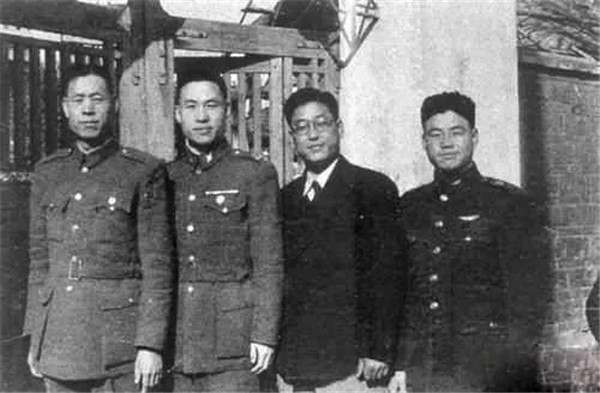 东南半壁人口_人口普查(3)